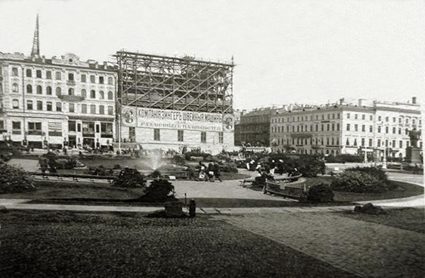  Фото: Строительство Дома товарищества «Зингер» на Невском проспекте